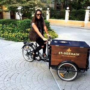 Meet your Posher, Lauren